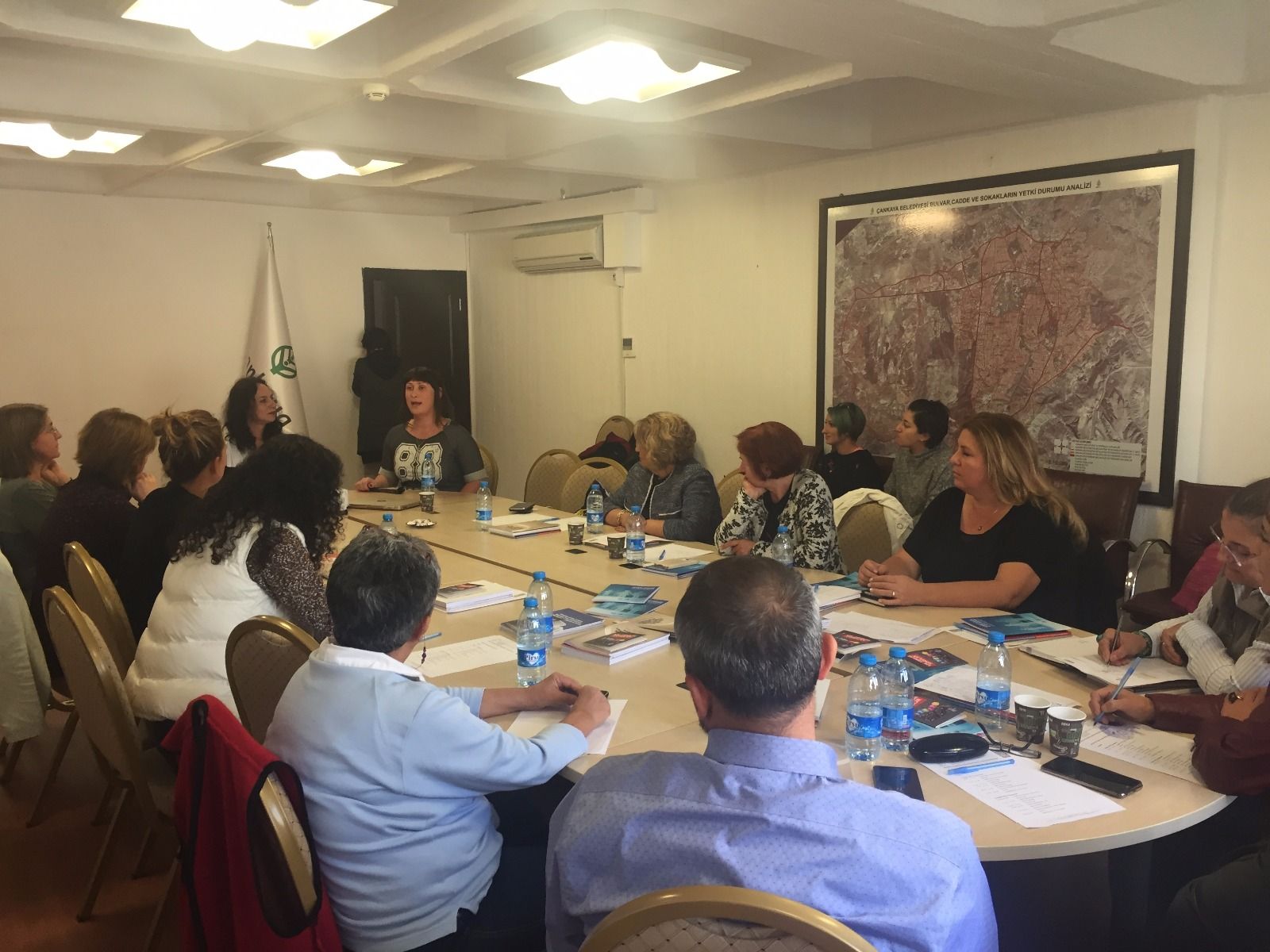 LGBTİ&rsquo;lerin kent ve çalışma hakkı göz ardı edilerek eşitlik olmaz! | Kaos GL - LGBTİ+ Haber Portalı Haber